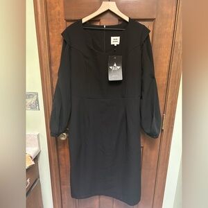 Julia Allert NWT Black Long Sleeve Shift Dress with Square Neckline. Size XL